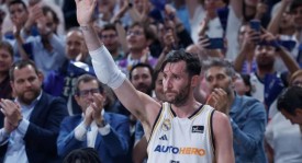 贝蒂斯VS诺丁汉森林：安东尼绝平，1比1激战精彩瞬间